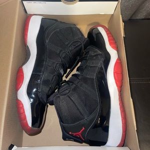 Air Jordan 11 Retro (BRED)